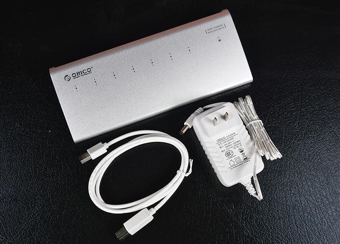 高效扩展，格调满分——七口USB HUB的美学与实力